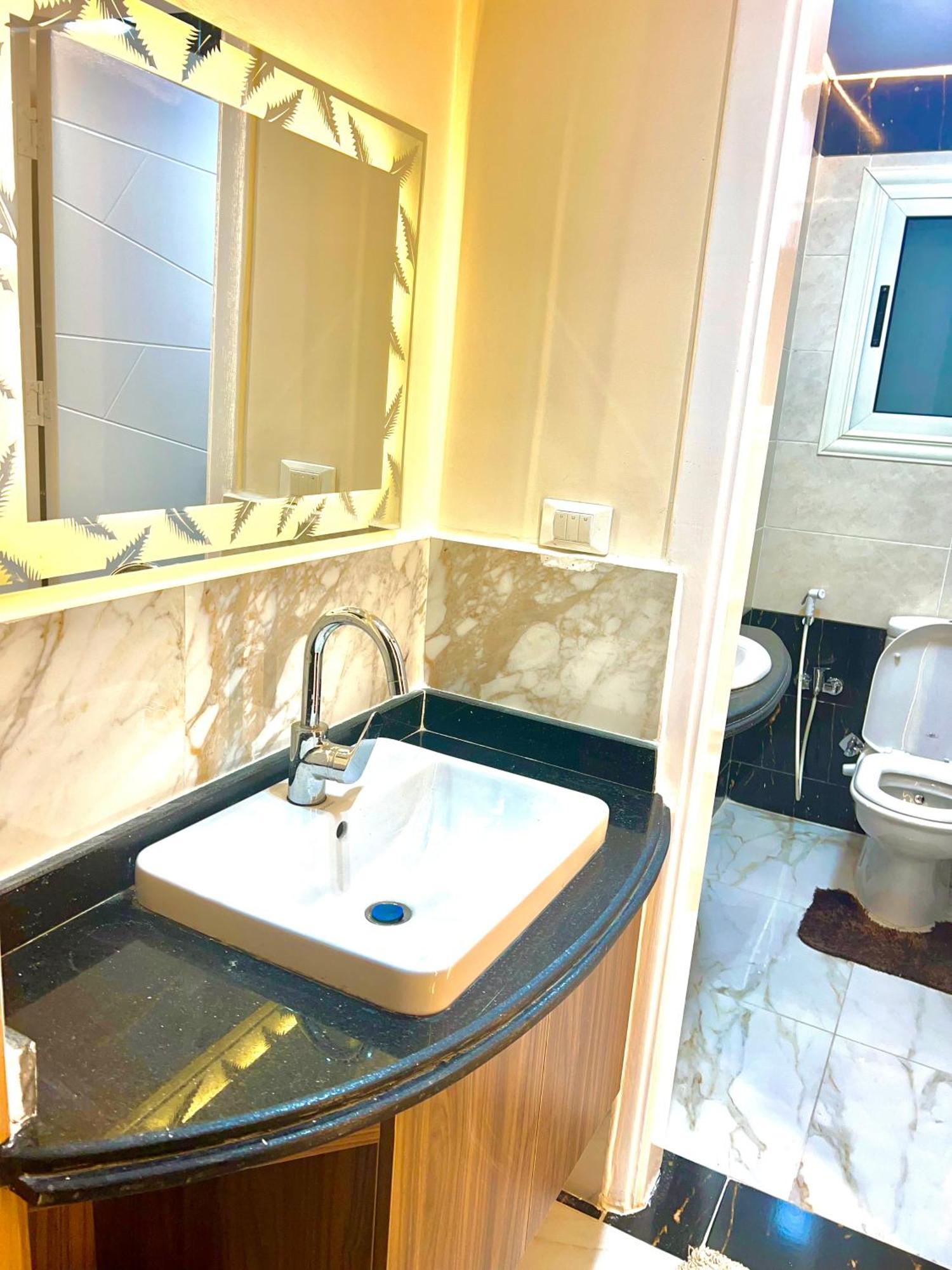 شقه فندقيه للايجار اول سكن المهندسين * Cairo
